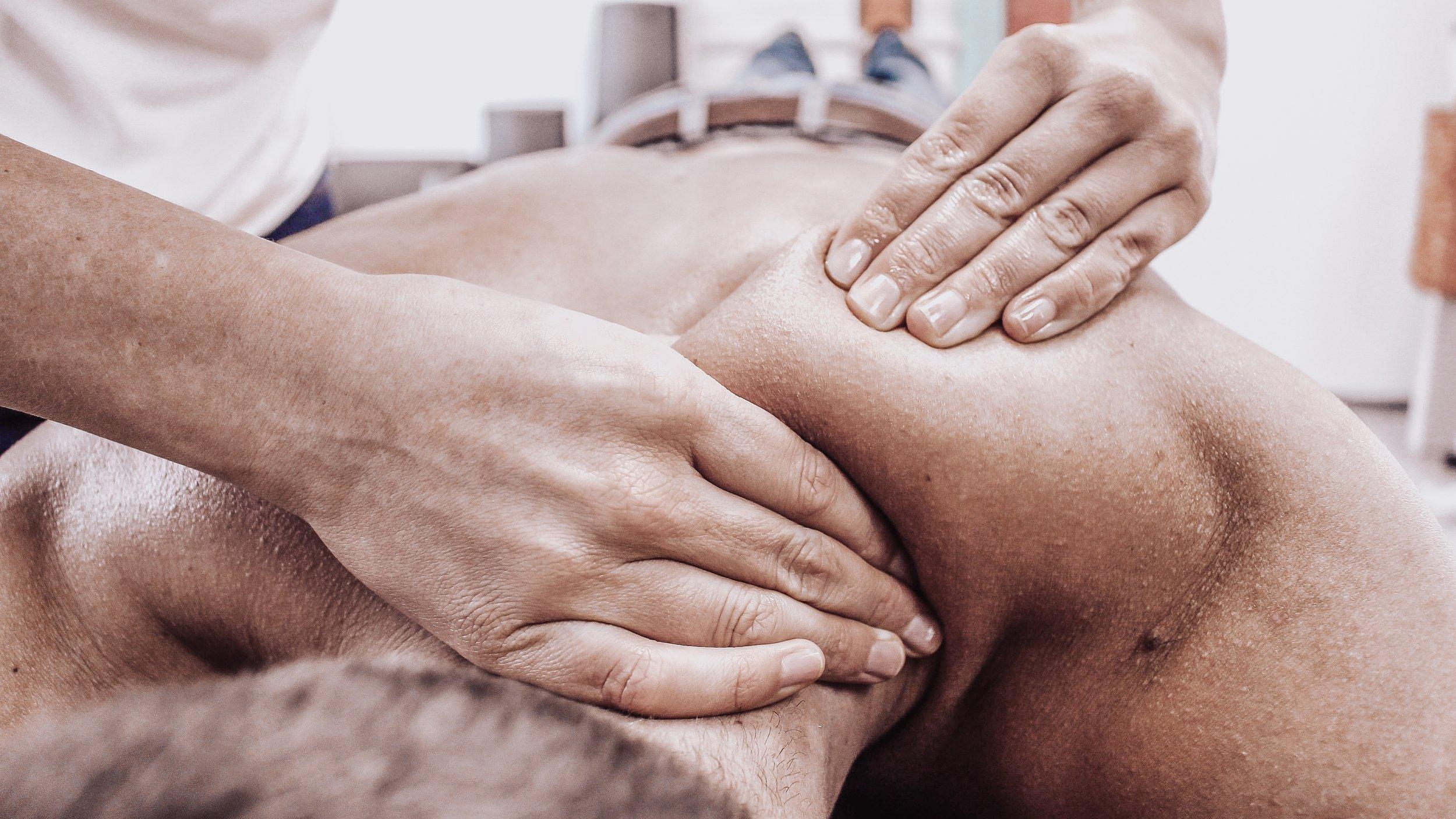 Creating a Personalized Massage Routine for Optimal Benefits