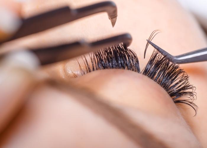 Enhancing Natural Beauty Through Lash ‍and Brow Treatments