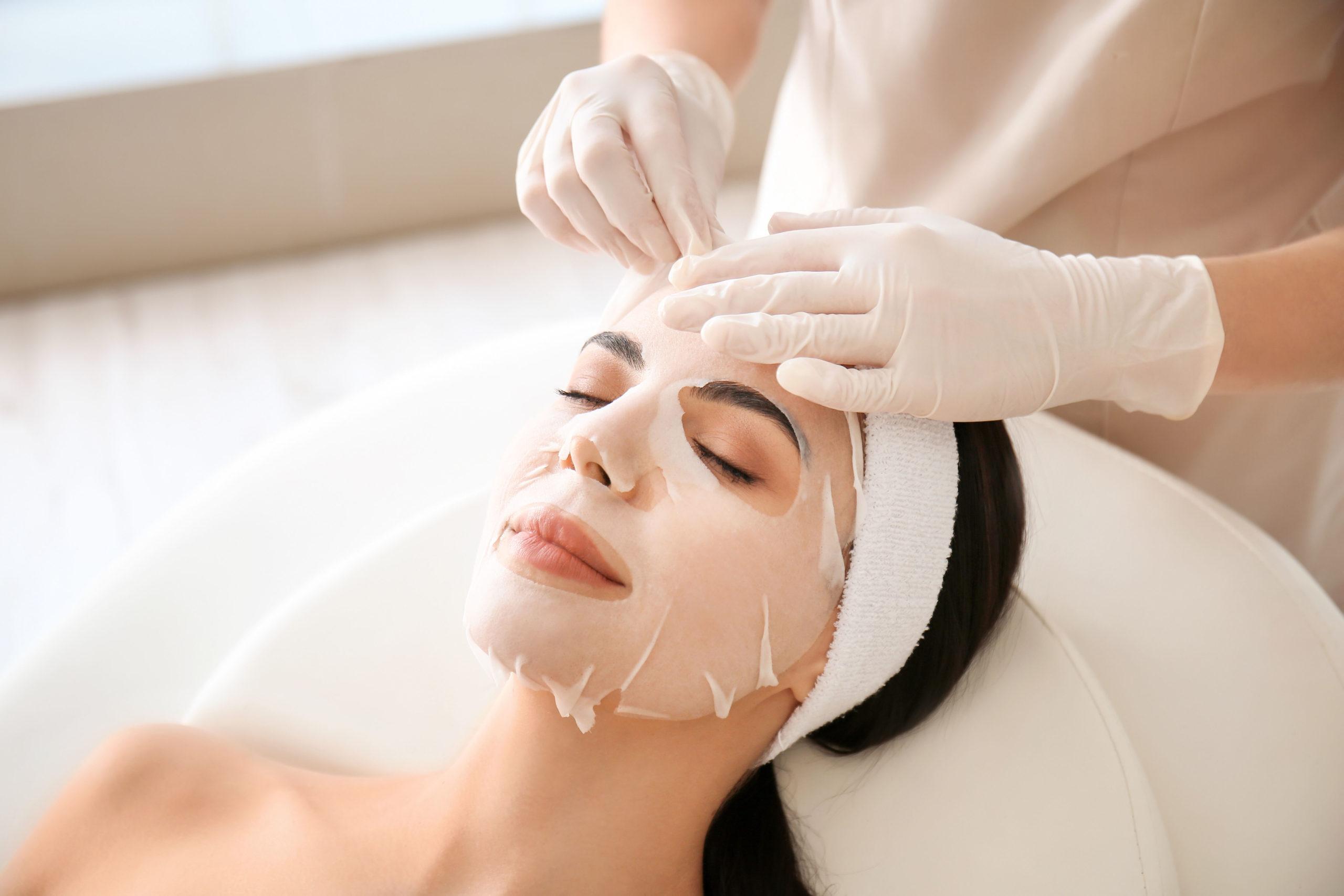 Tailoring Your Facial Treatment: Choosing the Right Products for Your Skin Type